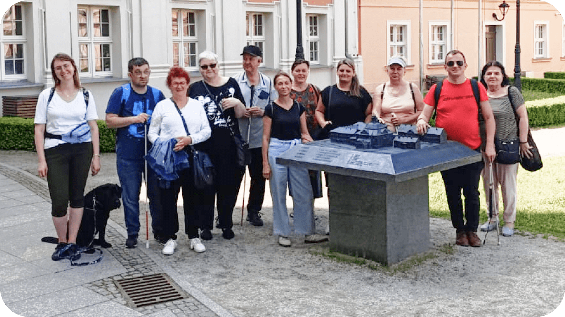 "Oswoić ciemność": Początek samodzielności!